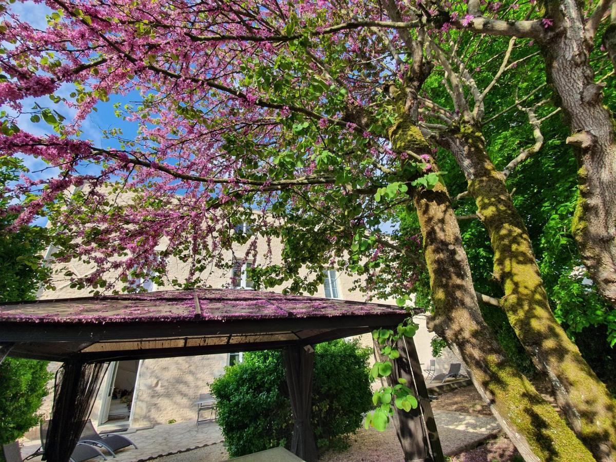 Saint-Jean-de-Liversay Maison Laurenza La Grande Suite 1760 المظهر الخارجي الصورة